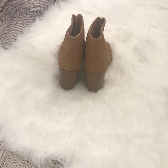 NWT Cognac qupid zip front booties - Picture 5 of 5